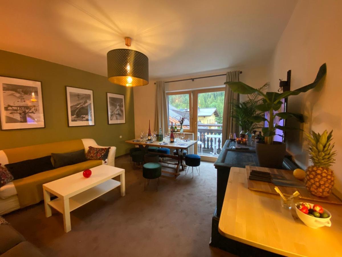 סן אנטון Cafe Schneider Appartments מראה חיצוני תמונה