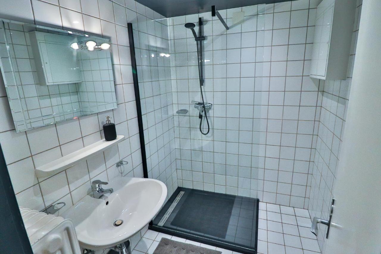 סן אנטון Cafe Schneider Appartments מראה חיצוני תמונה